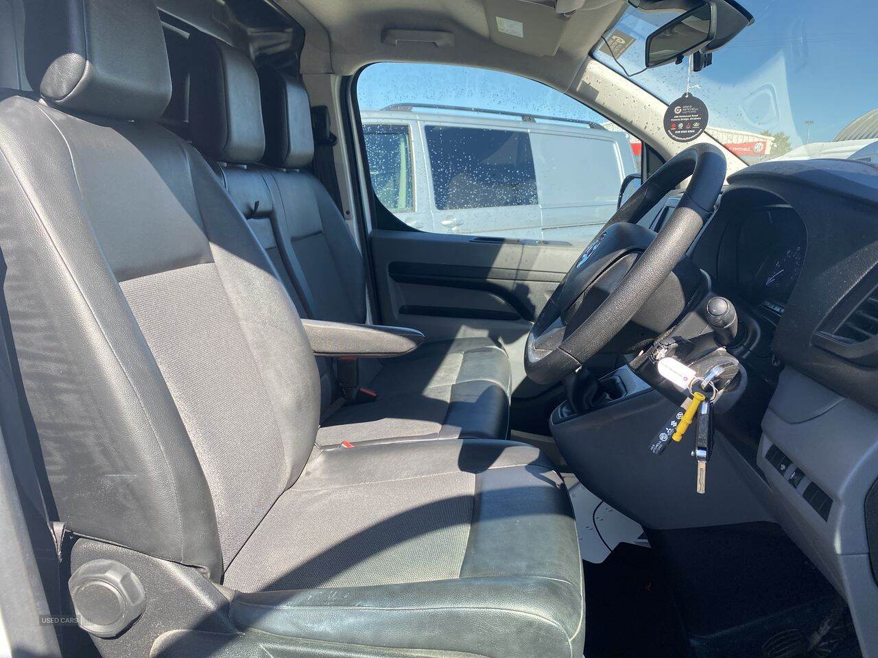 Jan 2020 Vauxhall Vivaro 2700 1.5d 120PS Sportive H1 Van