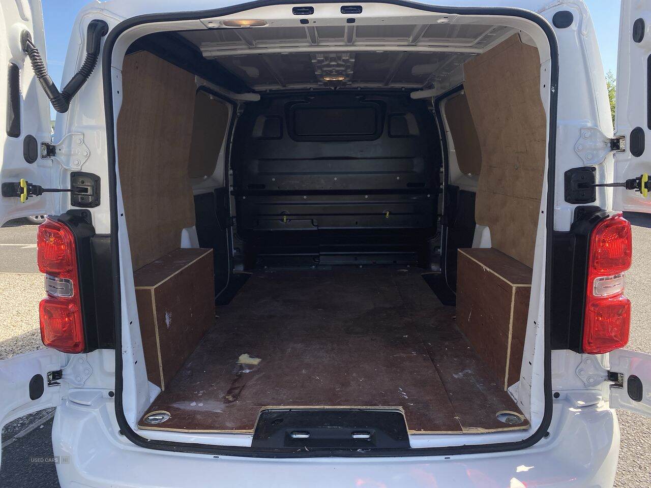 Jan 2020 Vauxhall Vivaro 2700 1.5d 120PS Sportive H1 Van