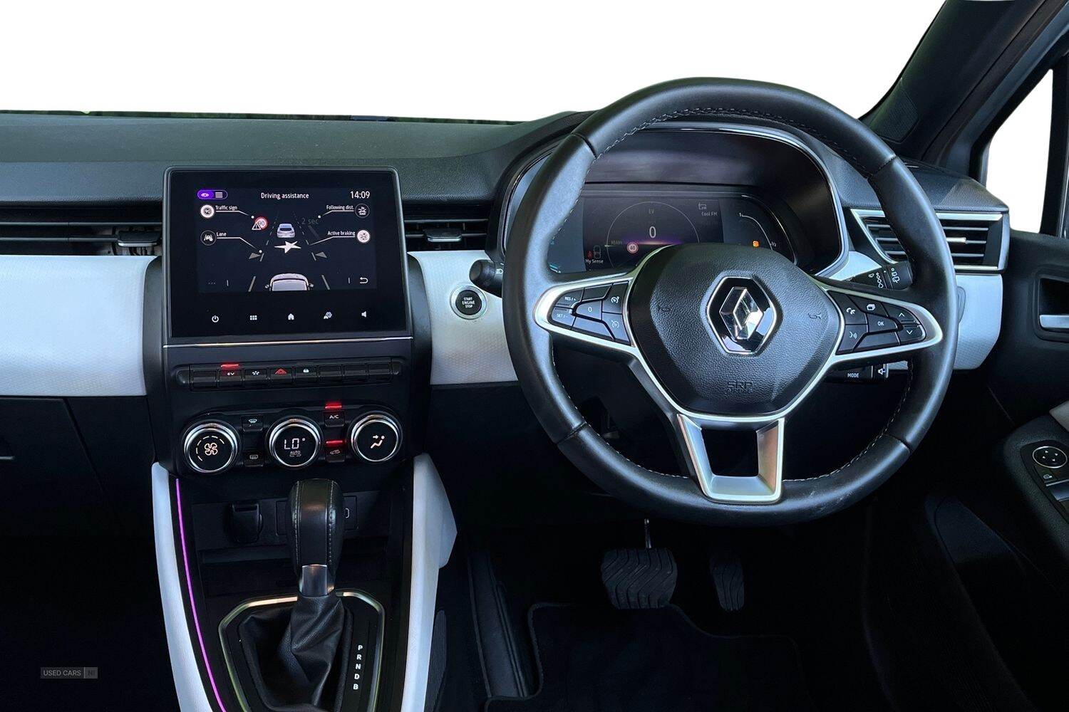 Nov 2022 Renault Clio 1.6 E-TECH full hybrid 145 Techno 5dr Auto