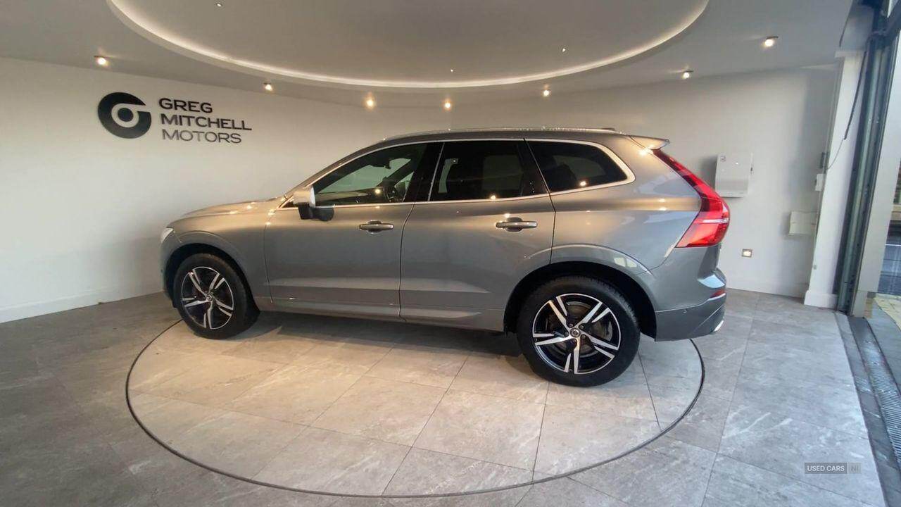 Oct 2018 Volvo XC60 2.0 D4 R DESIGN 5dr AWD Geartronic