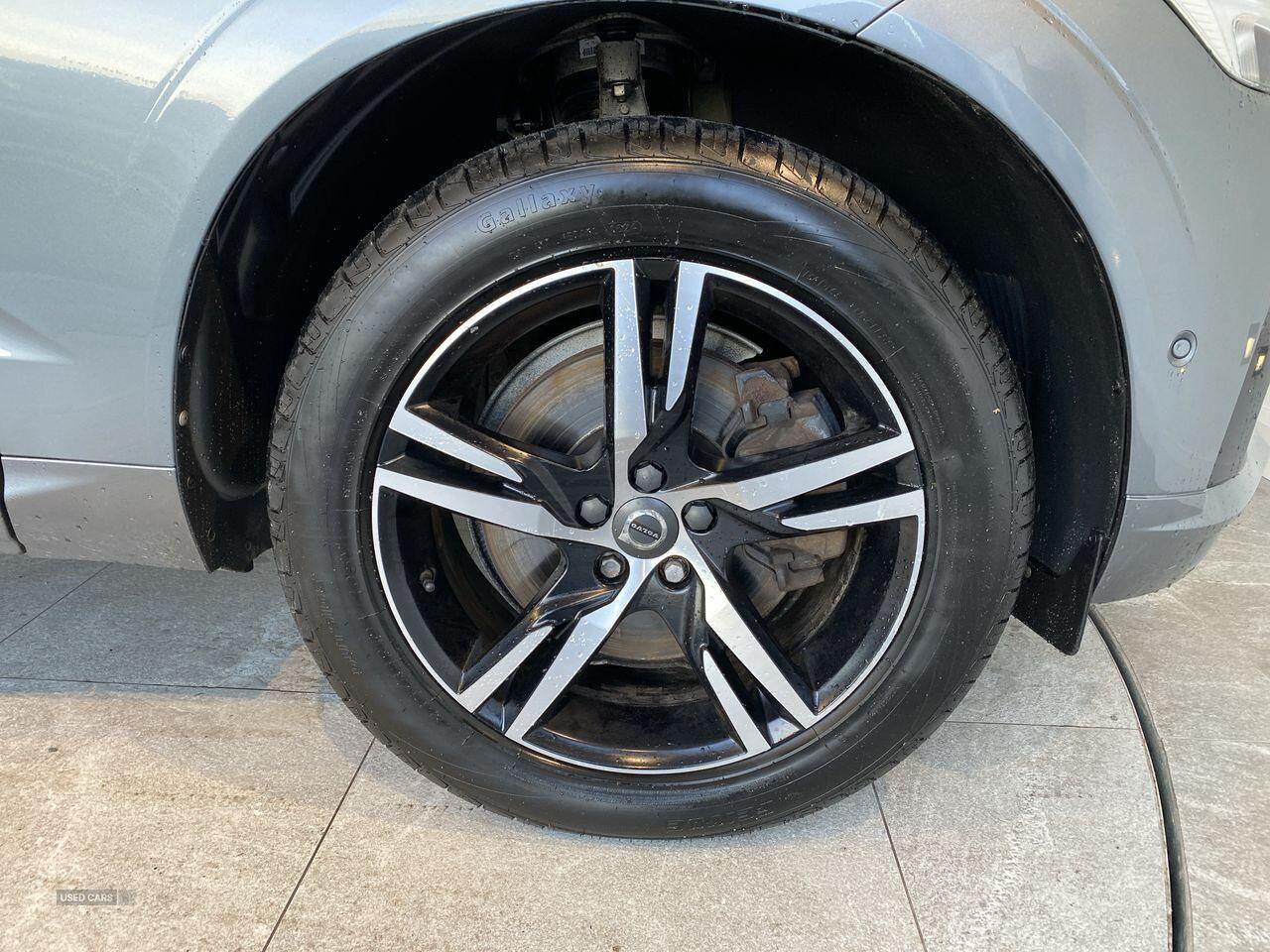 Oct 2018 Volvo XC60 2.0 D4 R DESIGN 5dr AWD Geartronic