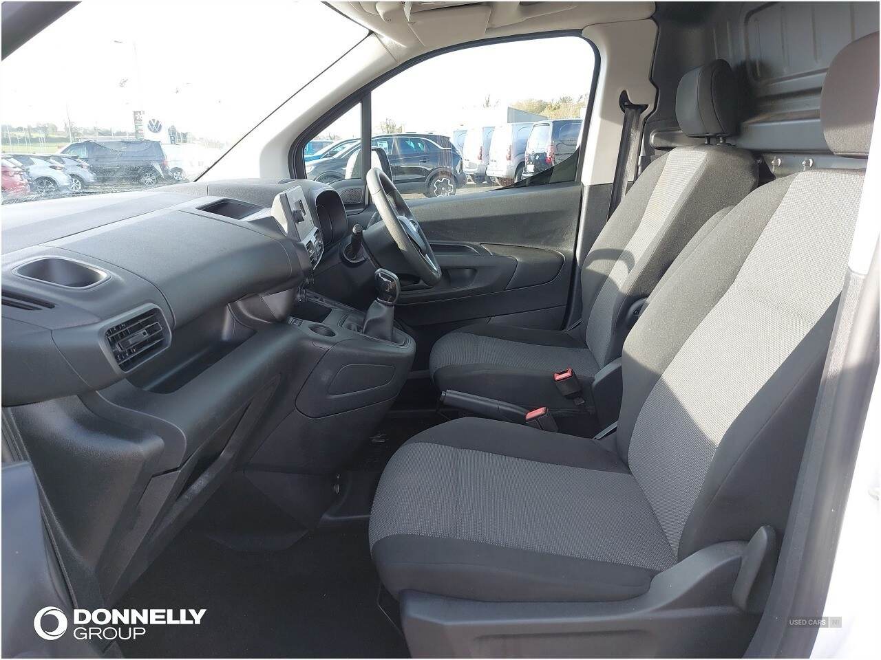 May 2022 Vauxhall Combo 2300 1.5 Turbo D 100ps H1 Sportive Van [6 Speed]