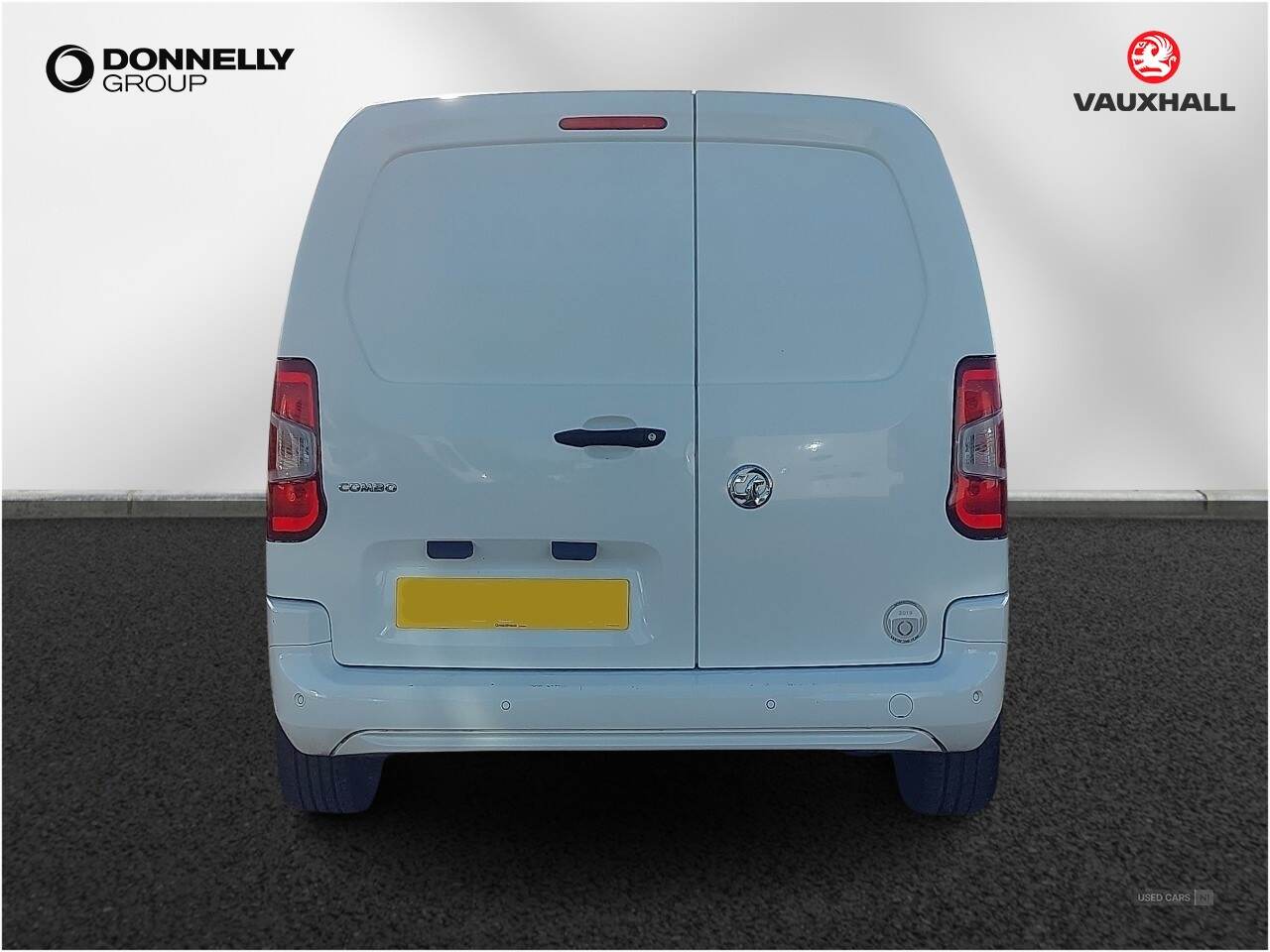 May 2022 Vauxhall Combo 2300 1.5 Turbo D 100ps H1 Sportive Van [6 Speed]