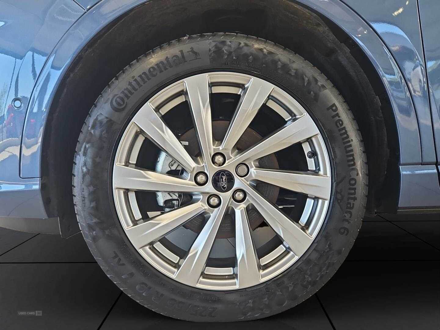 2024 Ford Kuga Vignale 2.5 Duratec 14.4kWh SUV 5dr Petrol Plug-in Hybrid CVT Euro 6 (s/s) (225 ps) Ford Direct