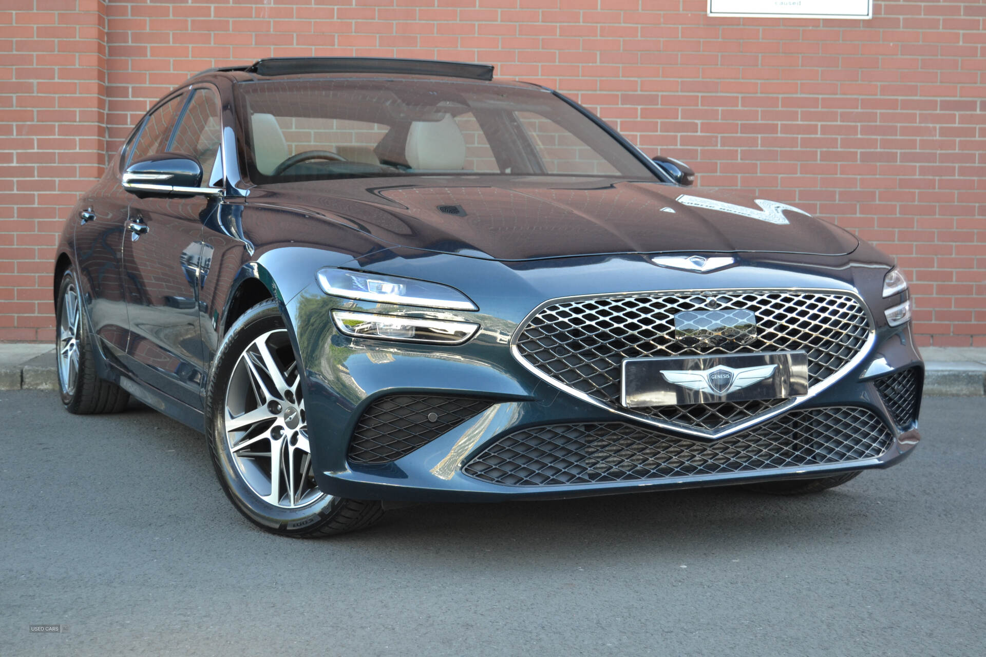 Oct 2022 Genesis G70 2.2D Premium Line 4dr Auto