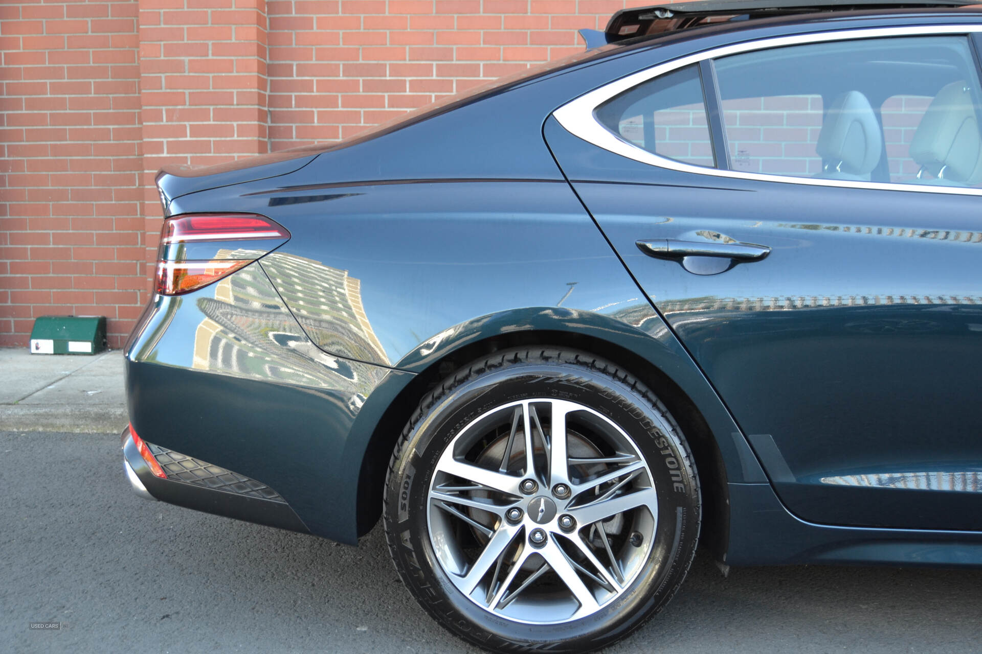 Oct 2022 Genesis G70 2.2D Premium Line 4dr Auto
