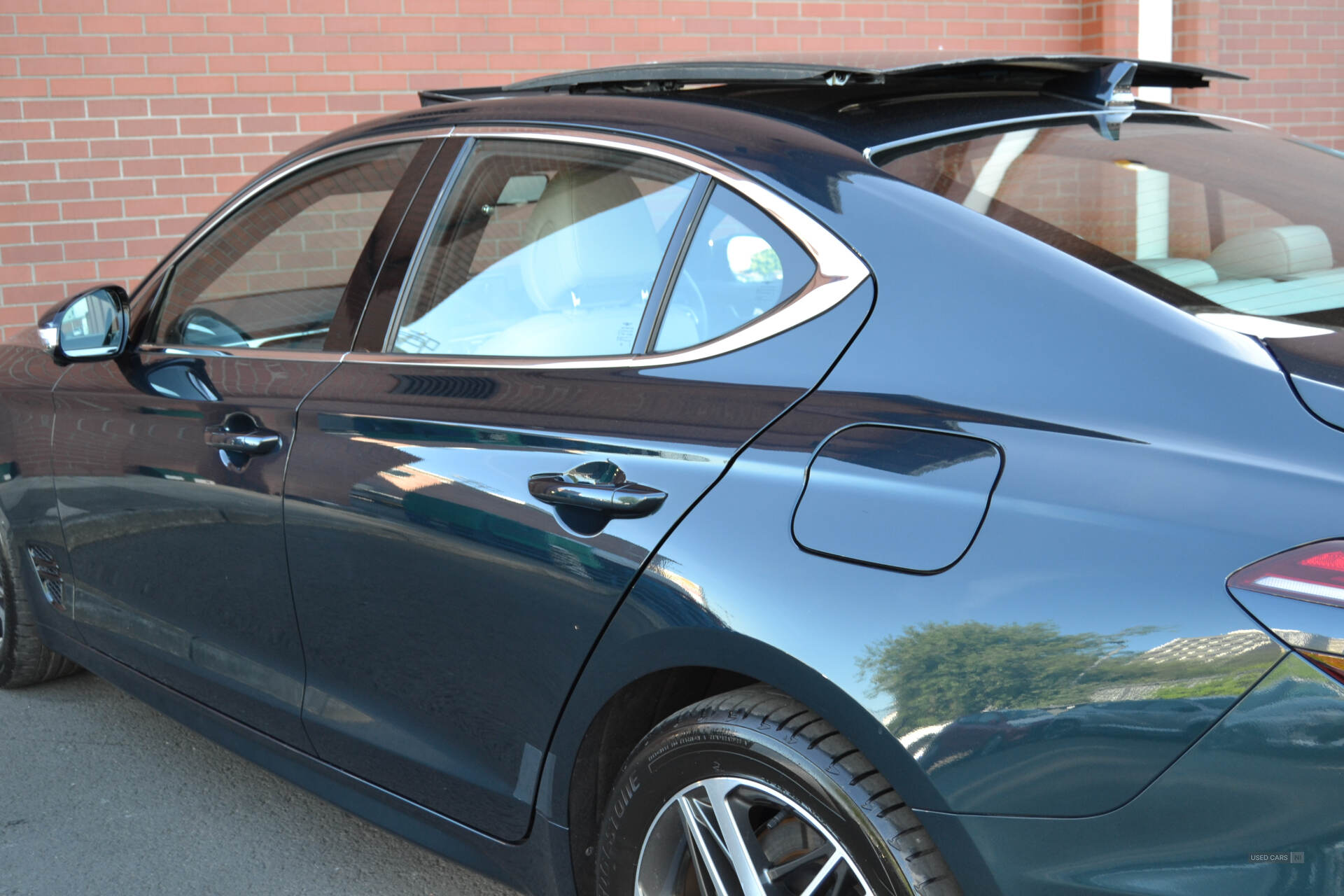 Oct 2022 Genesis G70 2.2D Premium Line 4dr Auto