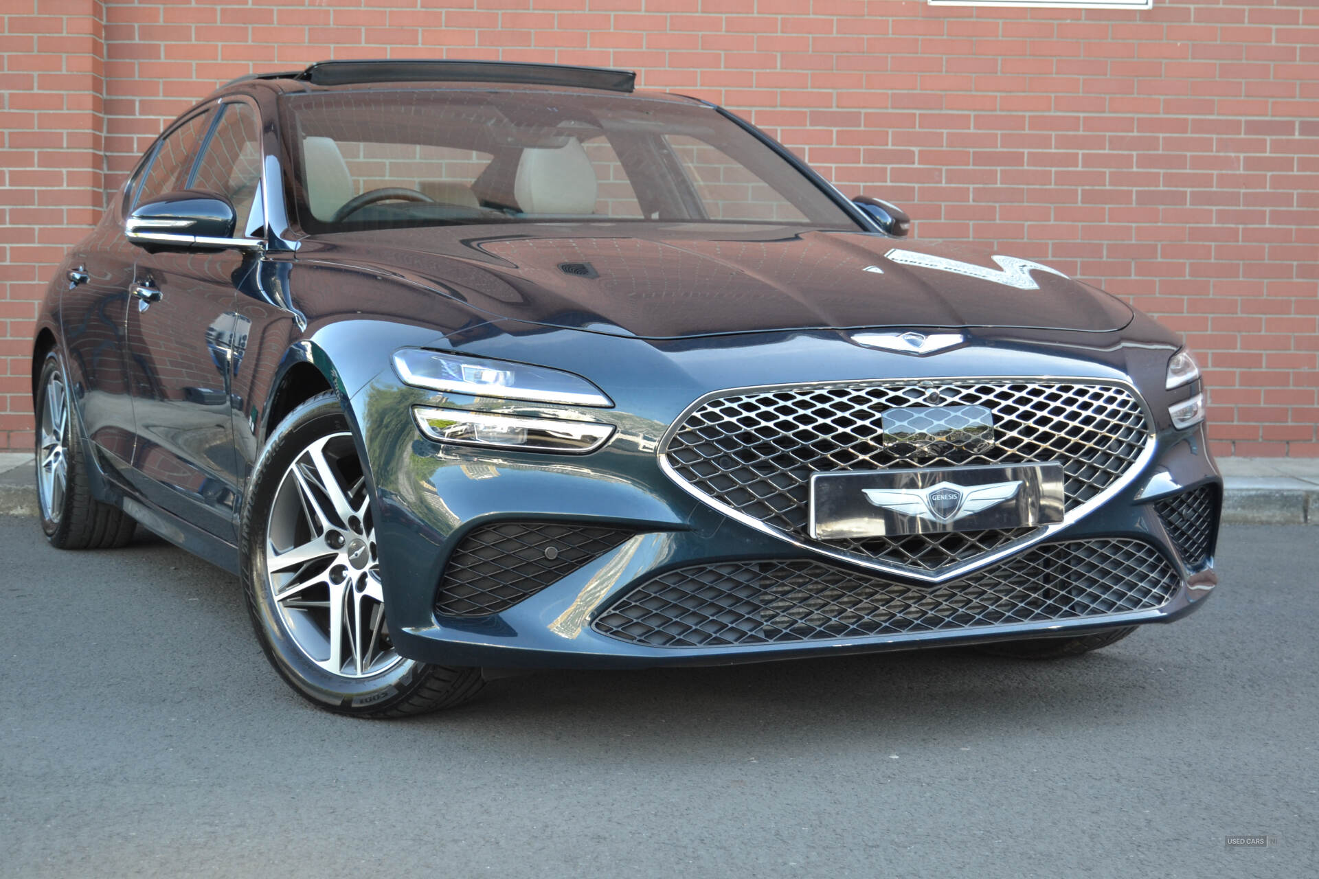 Oct 2022 Genesis G70 2.2D Premium Line 4dr Auto