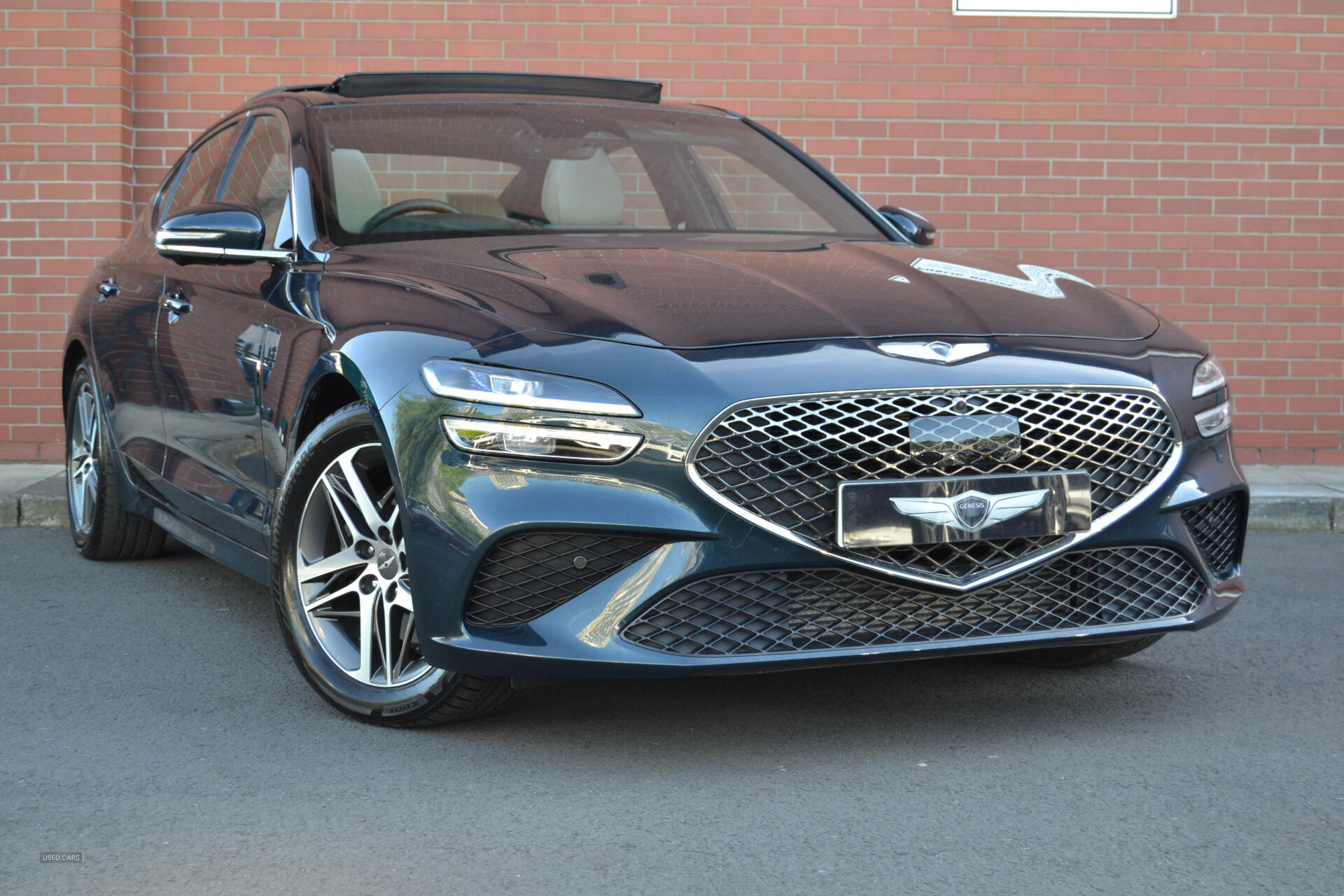 Oct 2022 Genesis G70 2.2D Premium Line 4dr Auto