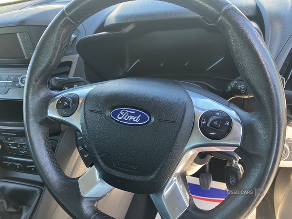 Ford Grand Tourneo Connect DIESEL ESTATE in Down