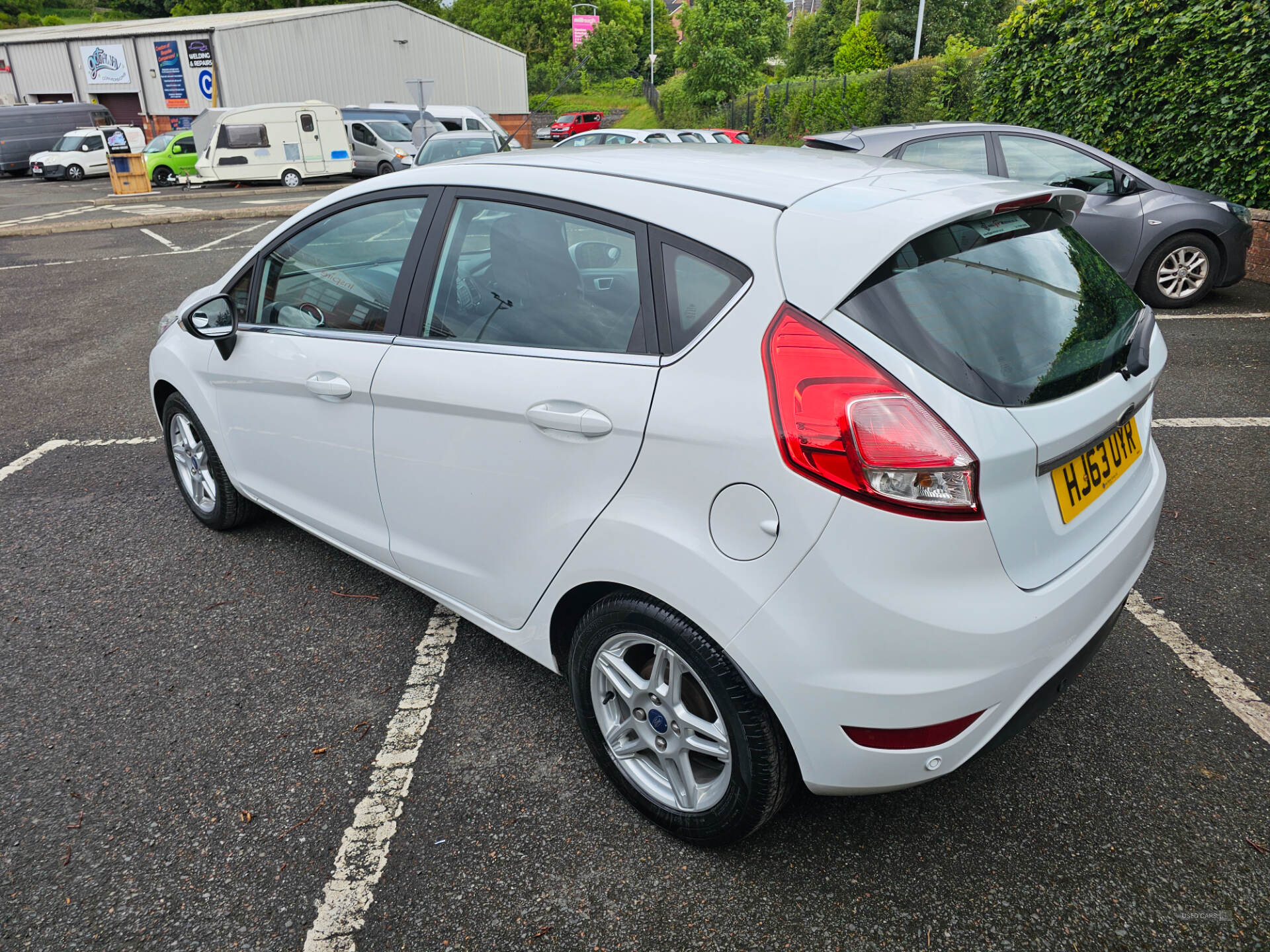 Ford Fiesta HATCHBACK in Down