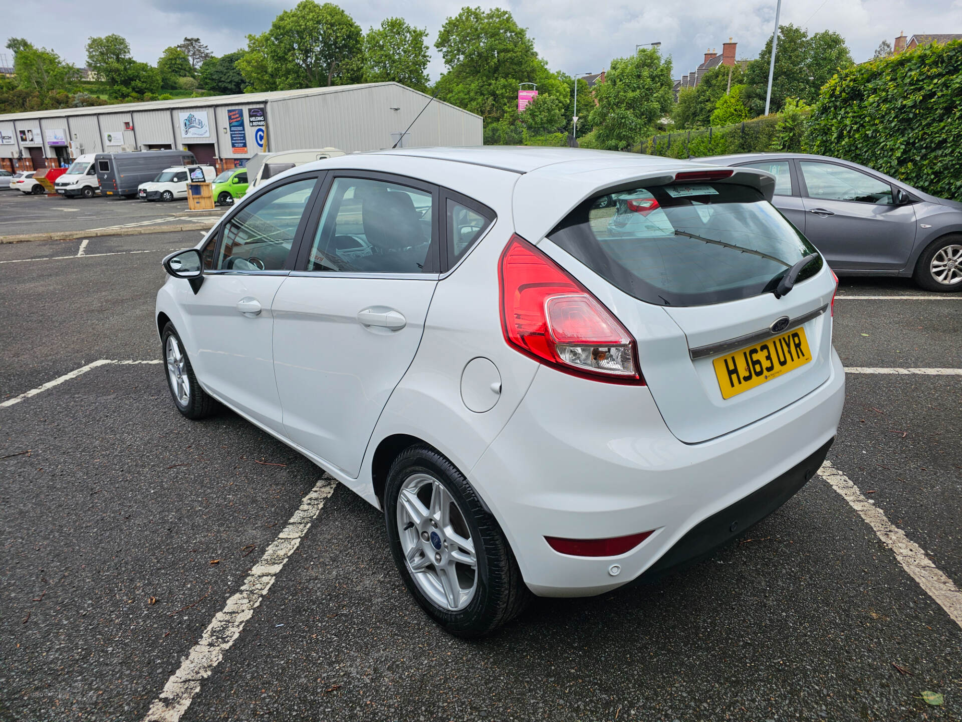 Ford Fiesta HATCHBACK in Down