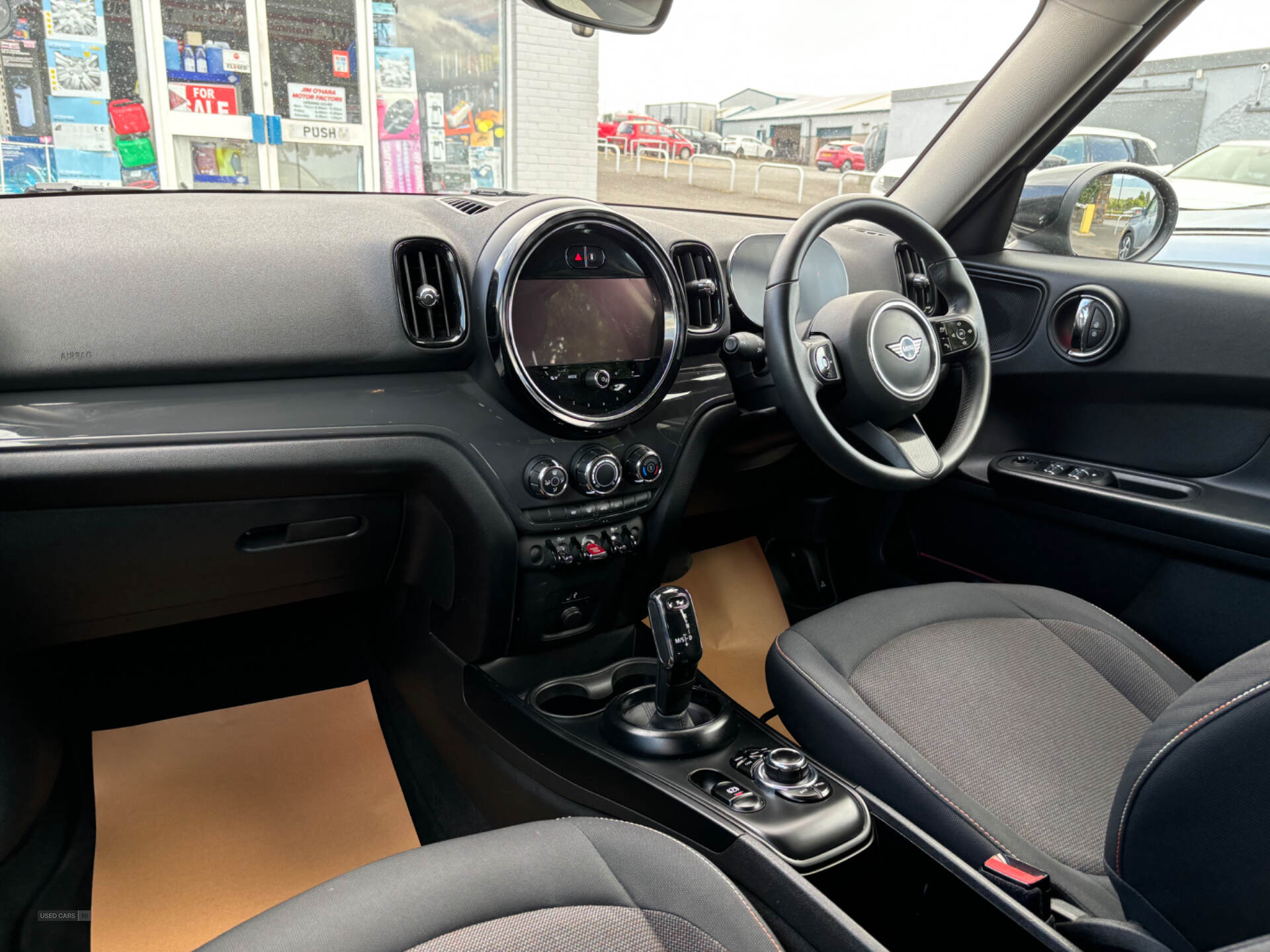MINI Countryman HATCHBACK in Derry / Londonderry