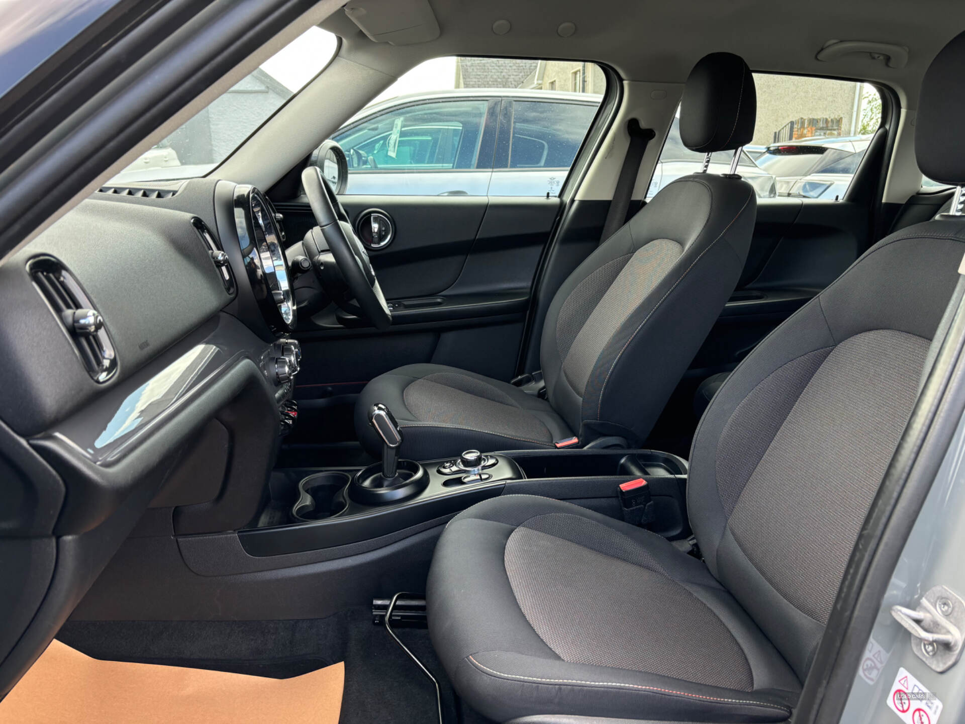 MINI Countryman HATCHBACK in Derry / Londonderry
