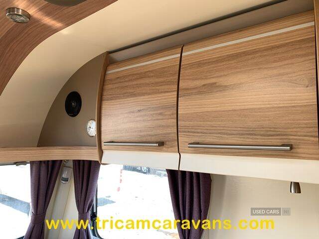 2014 Bailey Unicorn Vigo Transverse Island Bed