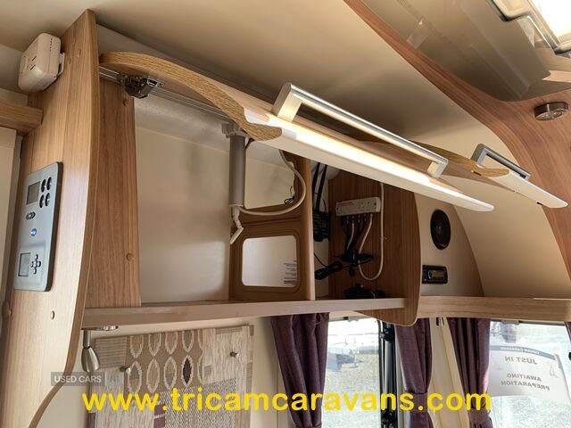 2014 Bailey Unicorn Vigo Transverse Island Bed