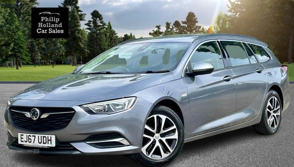Dec 2017 Vauxhall Insignia 1.6 Turbo D ecoTec [136] Design Nav 5dr