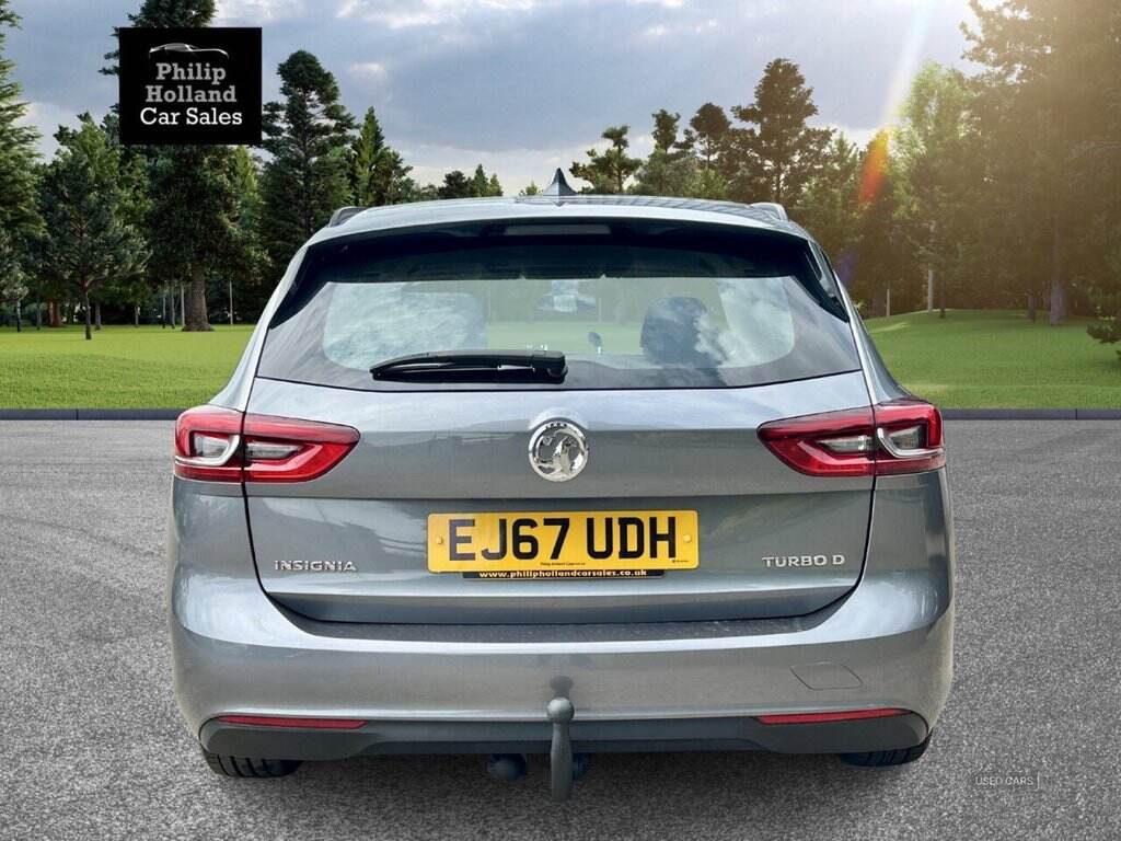 Dec 2017 Vauxhall Insignia 1.6 Turbo D ecoTec [136] Design Nav 5dr
