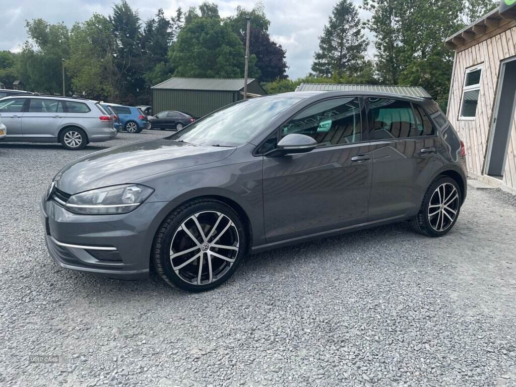May 2017 Volkswagen Golf 1.6 TDI GT 5dr