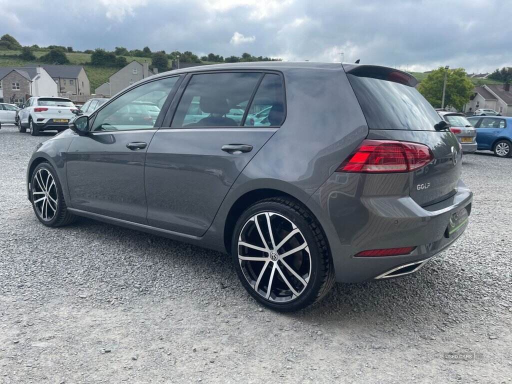 May 2017 Volkswagen Golf 1.6 TDI GT 5dr