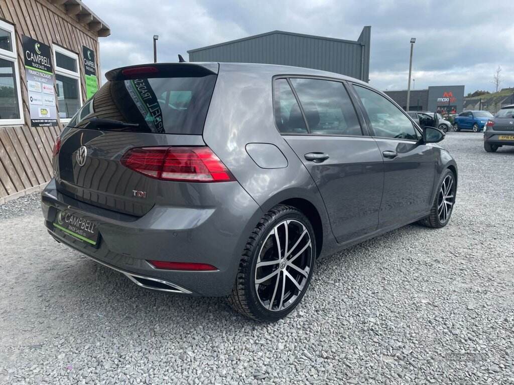 May 2017 Volkswagen Golf 1.6 TDI GT 5dr