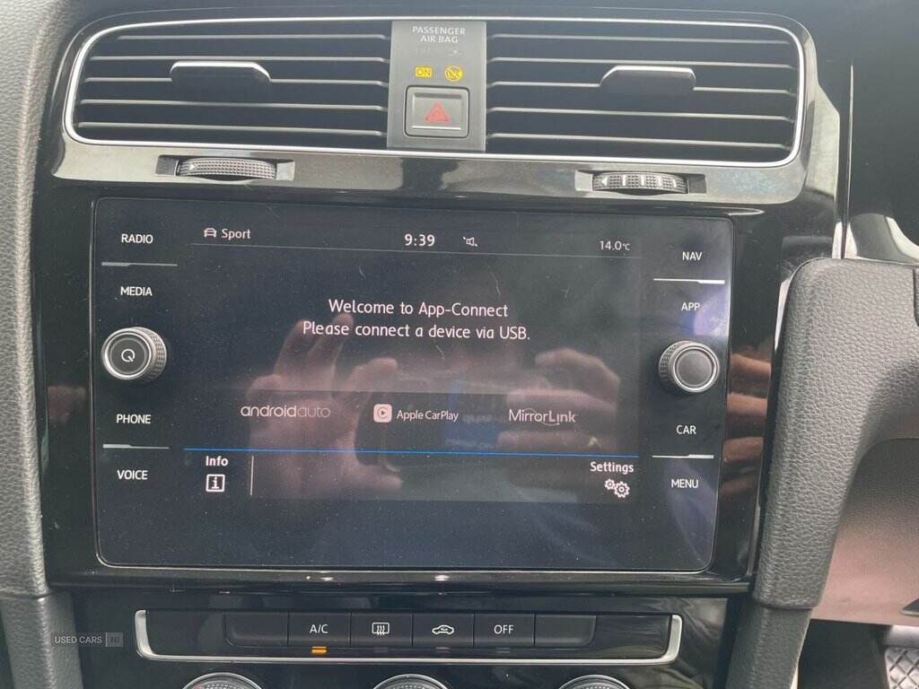 May 2017 Volkswagen Golf 1.6 TDI GT 5dr