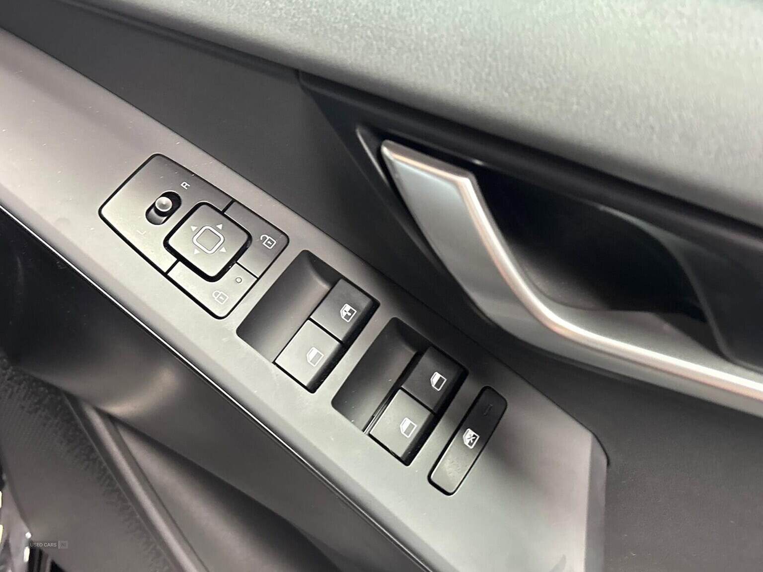 Oct 2024 Kia Niro 1.6 Gdi 127 Hybrid 2 Nav 5Dr Dct