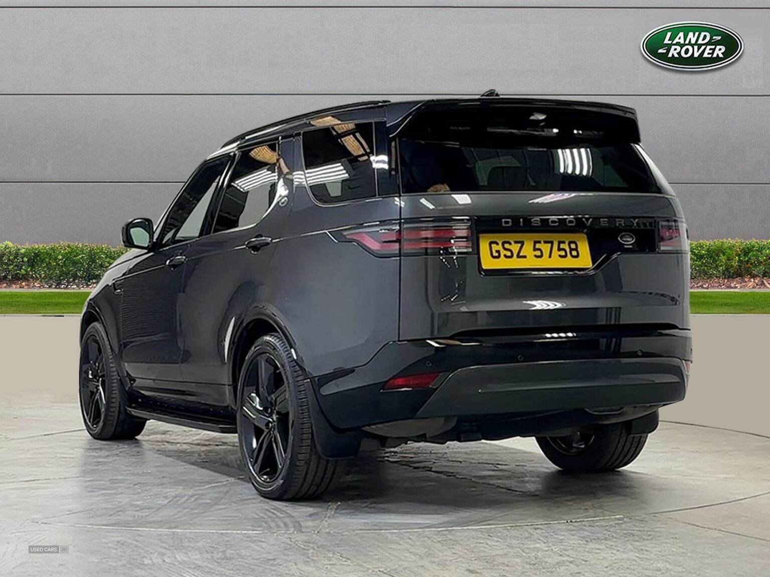 Nov 2021 Land Rover Discovery 3.0 D300 R-Dynamic Hse 5Dr Auto
