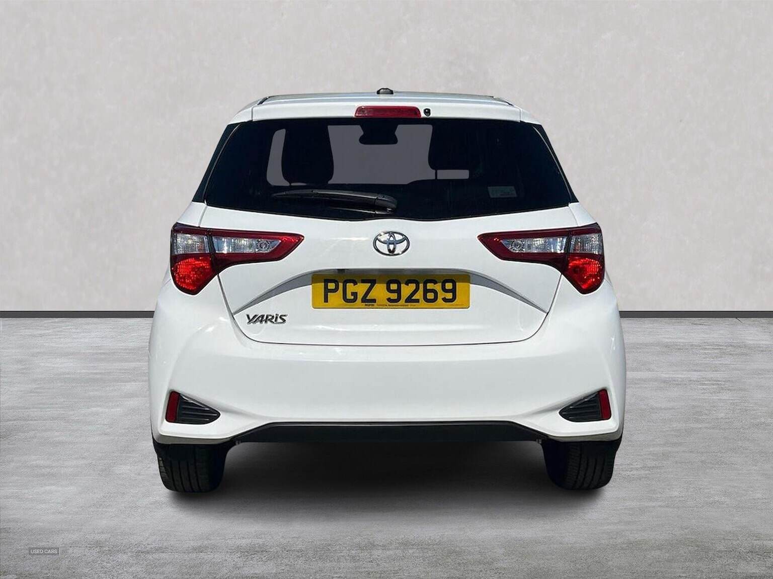 Feb 2020 Toyota Yaris 1.5 Vvt-I Y20 5Dr [Bi-Tone]