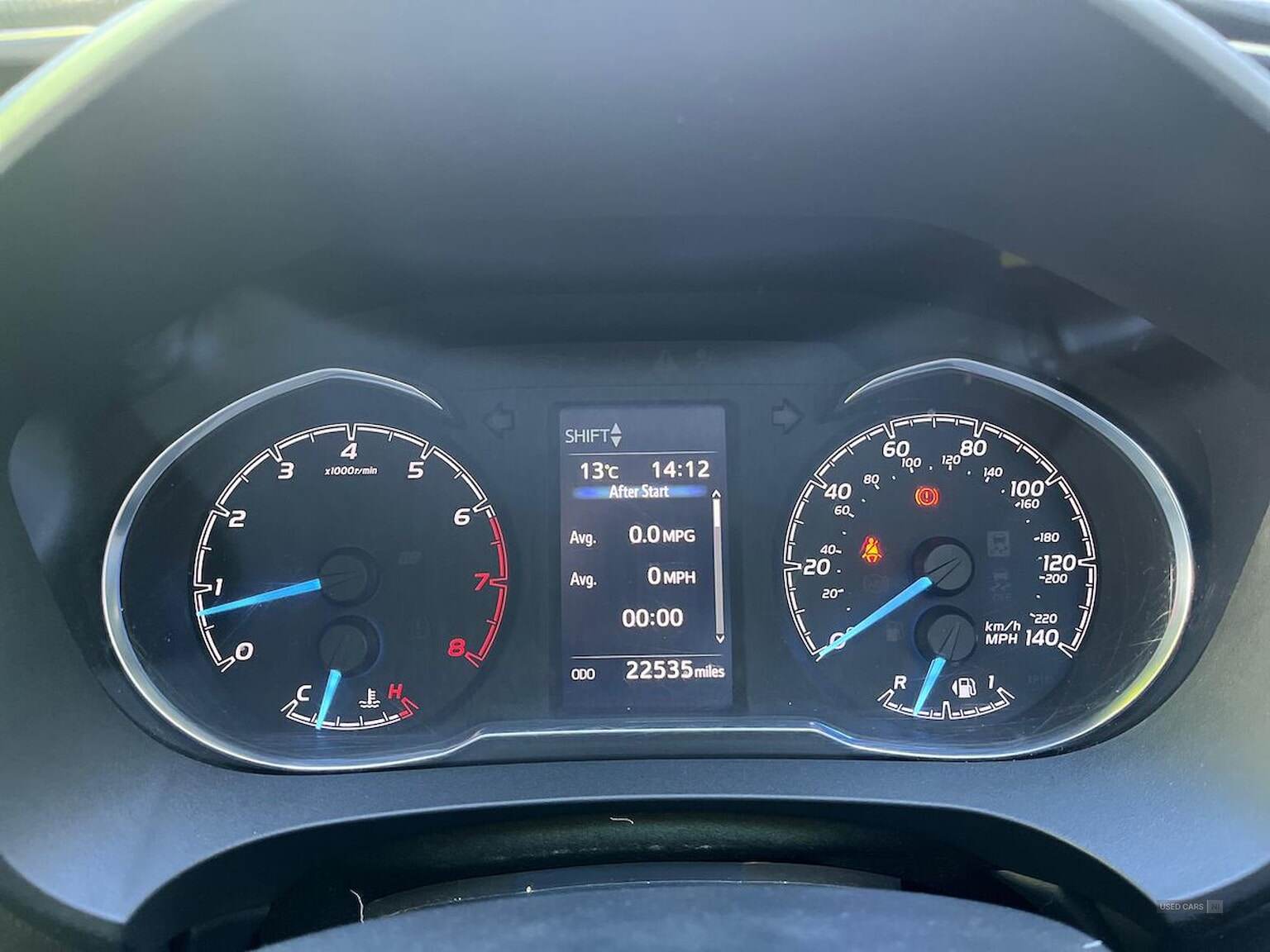 Feb 2020 Toyota Yaris 1.5 Vvt-I Y20 5Dr [Bi-Tone]