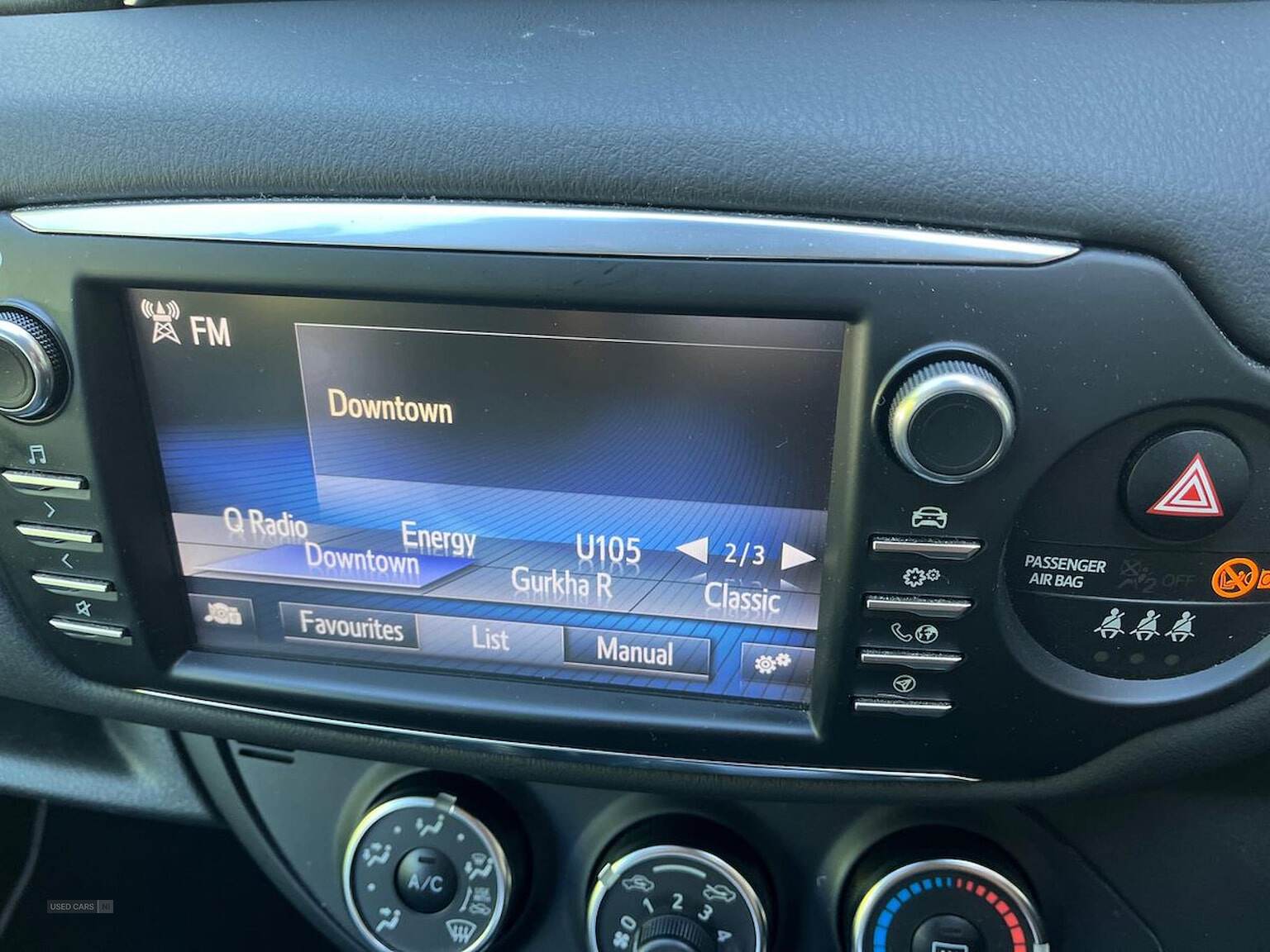 Feb 2020 Toyota Yaris 1.5 Vvt-I Y20 5Dr [Bi-Tone]