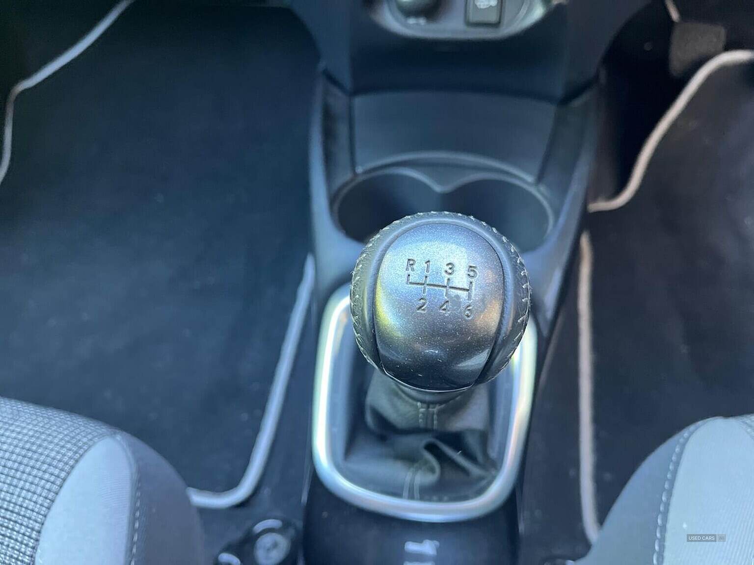 Feb 2020 Toyota Yaris 1.5 Vvt-I Y20 5Dr [Bi-Tone]