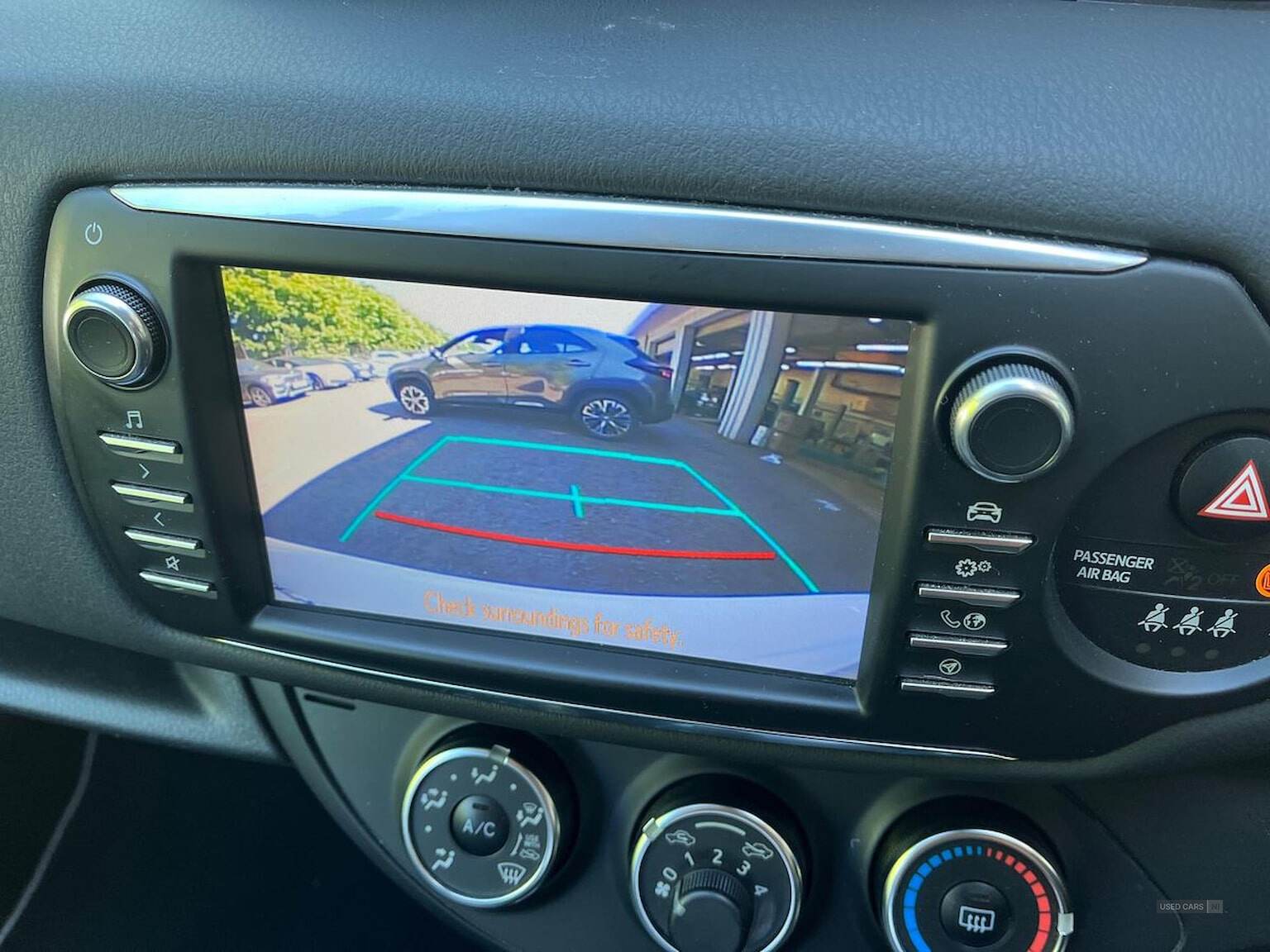 Feb 2020 Toyota Yaris 1.5 Vvt-I Y20 5Dr [Bi-Tone]