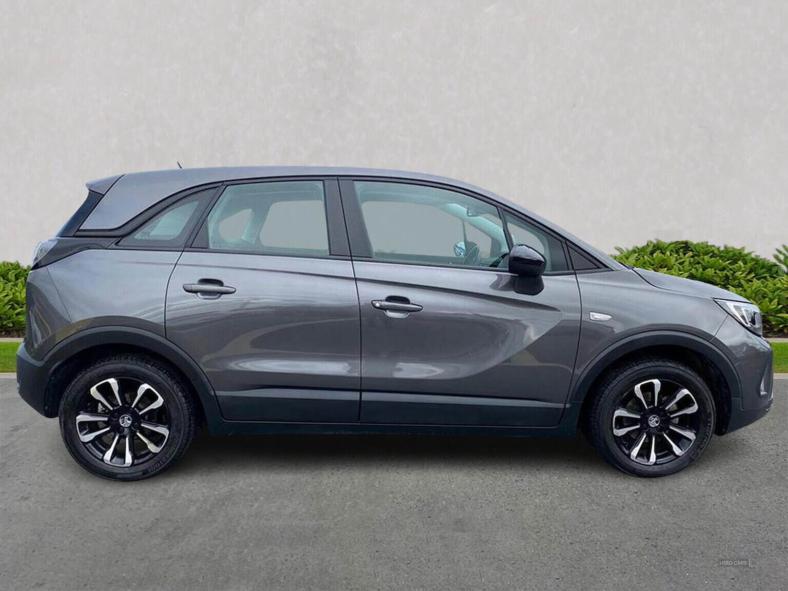 Mar 2022 Vauxhall Crossland 1.2 Design 5Dr
