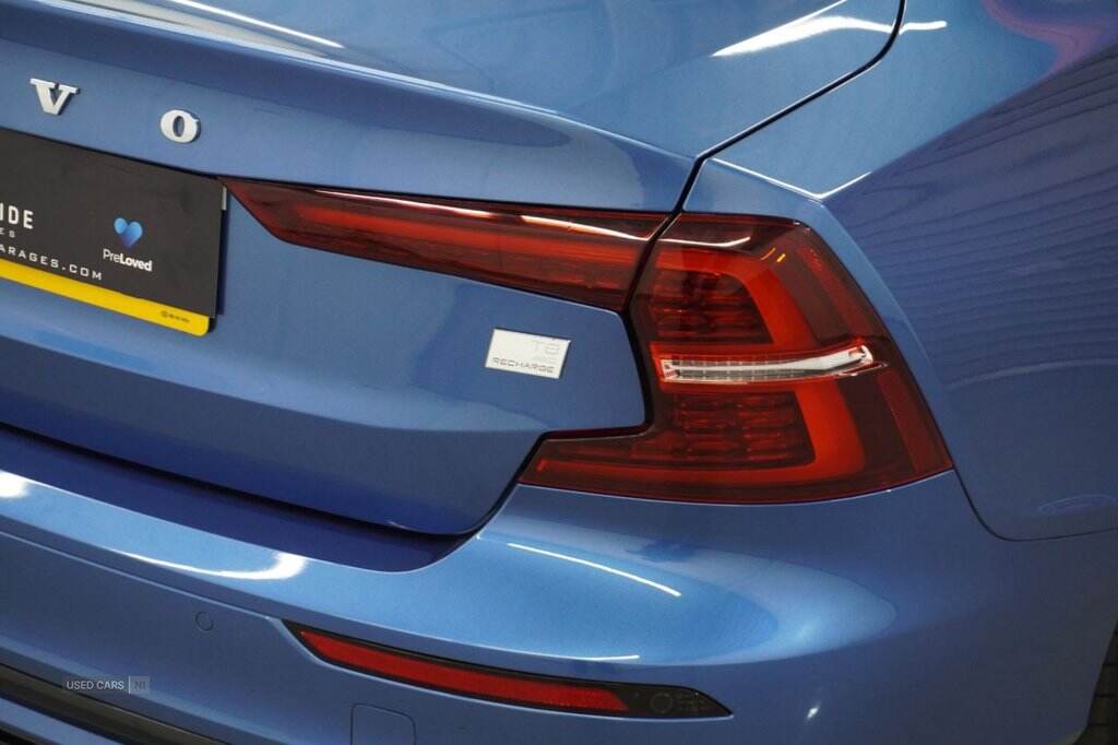 Mar 2021 Volvo S60 2.0 T8 Recharge PHEV R DESIGN 4dr AWD Auto