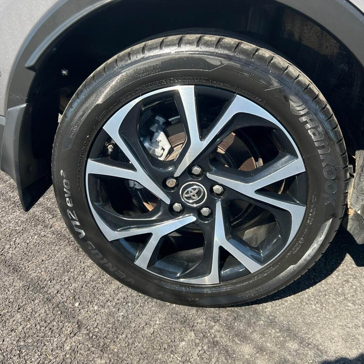 Jan 2019 Toyota CHR 1.8 Hybrid Design 5dr CVT