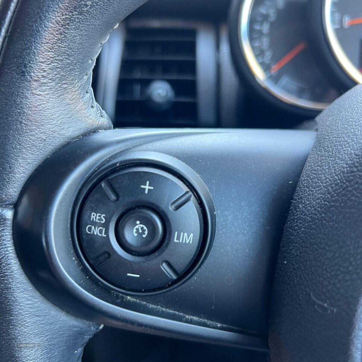 May 2016 MINI Hatch 1.5 Cooper 5dr