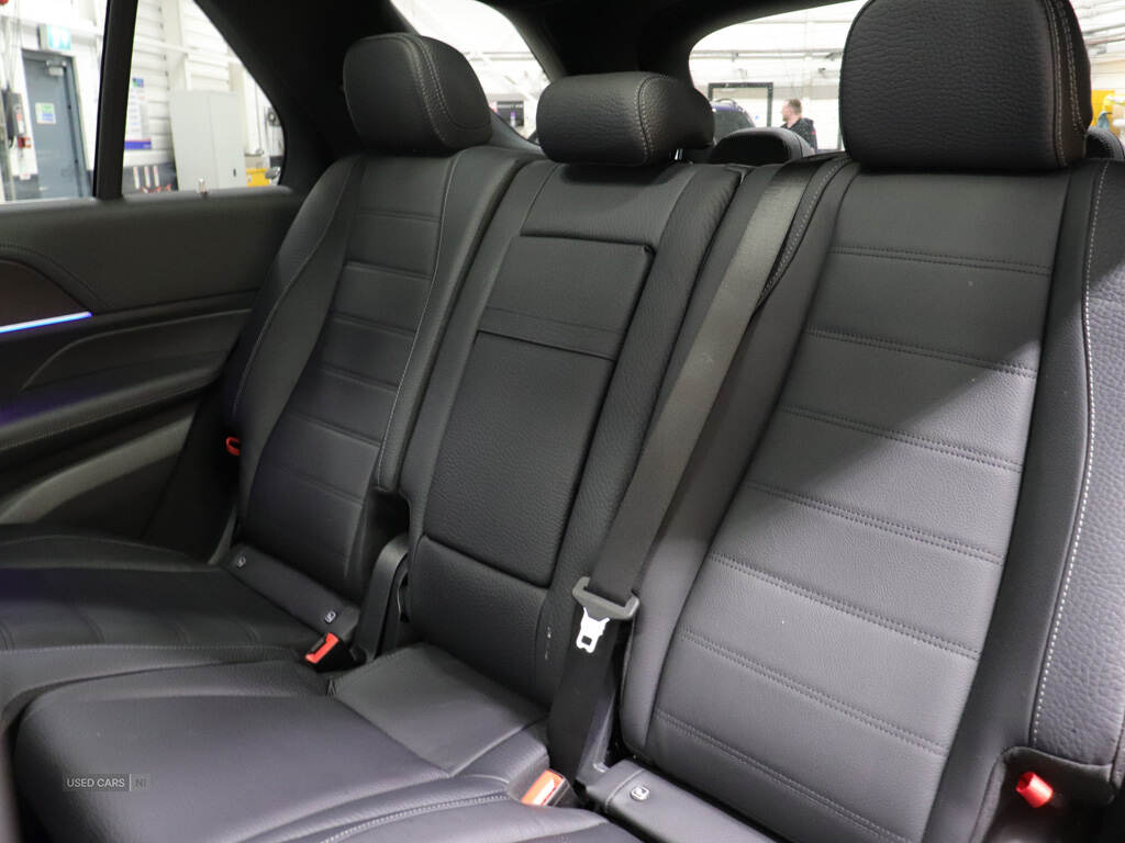 Mar 2024 Mercedes-Benz GLE GLE 450d 4Matic AMG Line Prem 5dr 9G-Tronic [7 St]