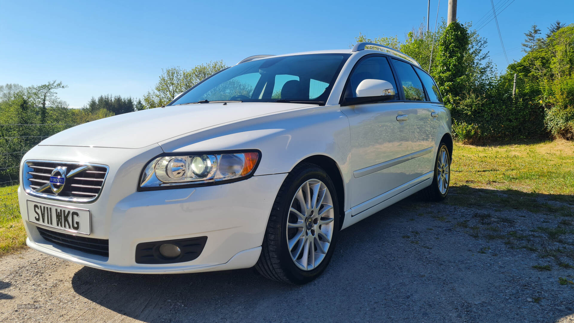 Apr 2011 Volvo V50 D4 [177] SE Lux 5dr