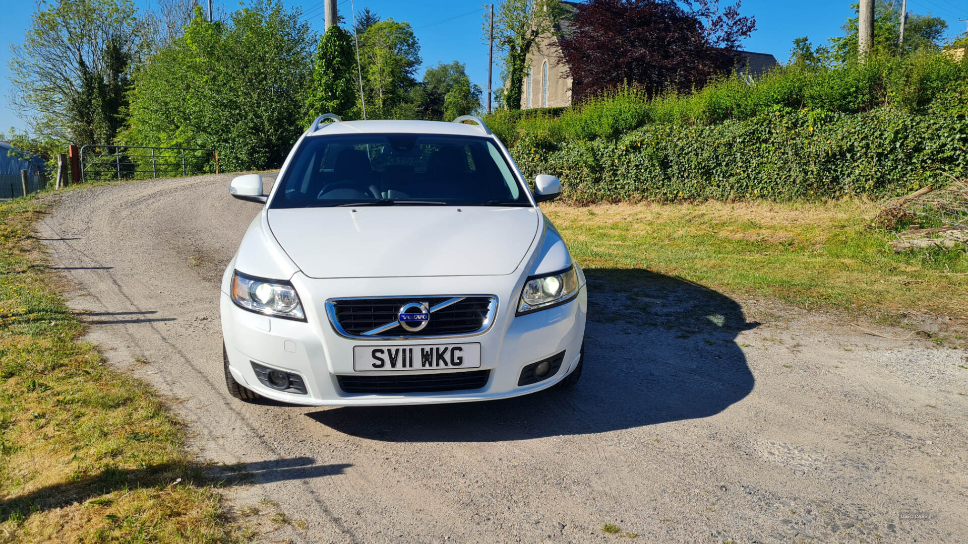 Apr 2011 Volvo V50 D4 [177] SE Lux 5dr