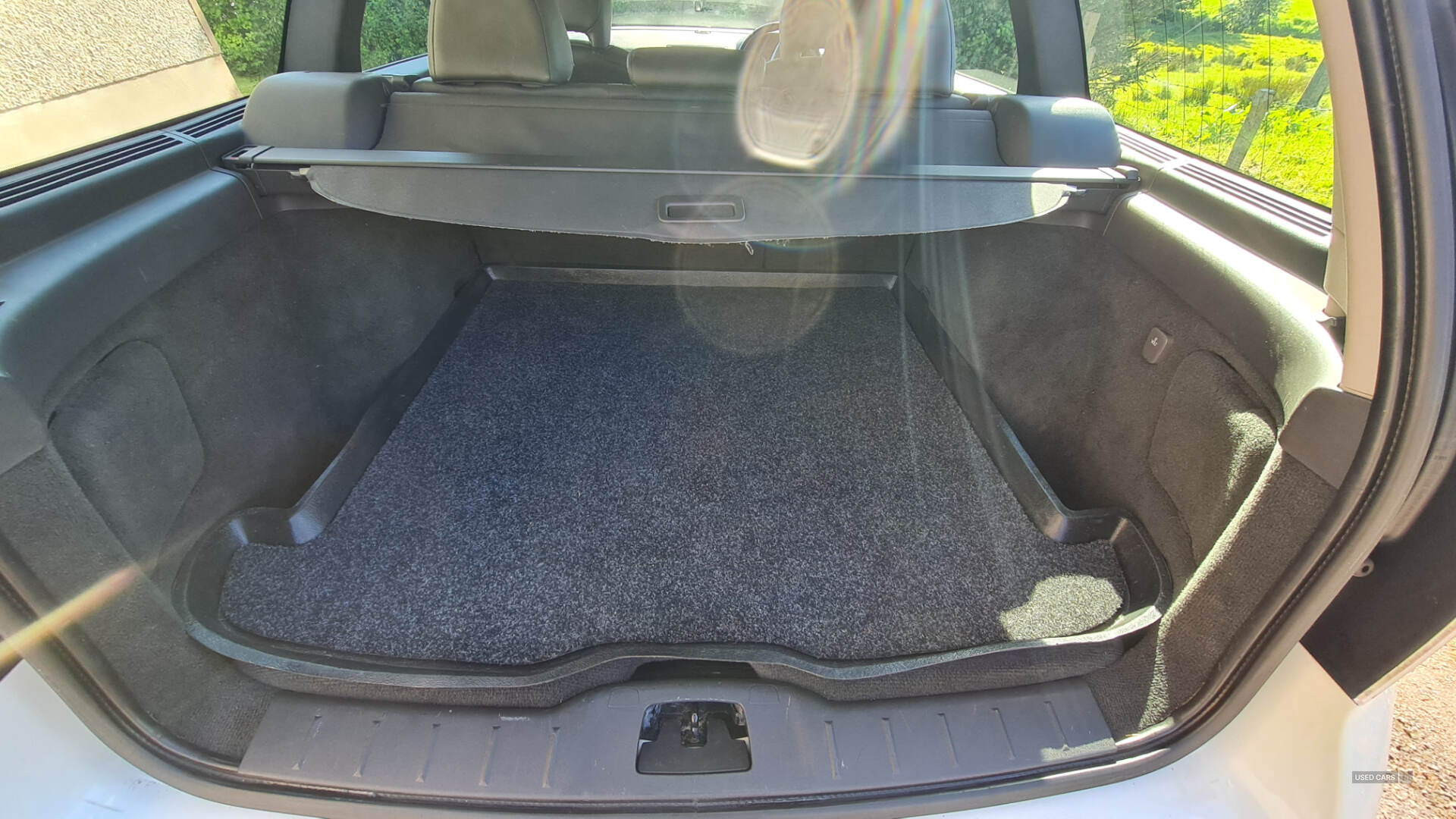 Apr 2011 Volvo V50 D4 [177] SE Lux 5dr
