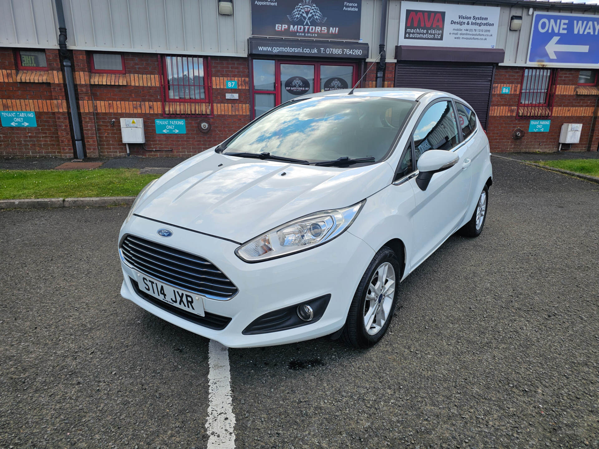 Ford Fiesta HATCHBACK in Down