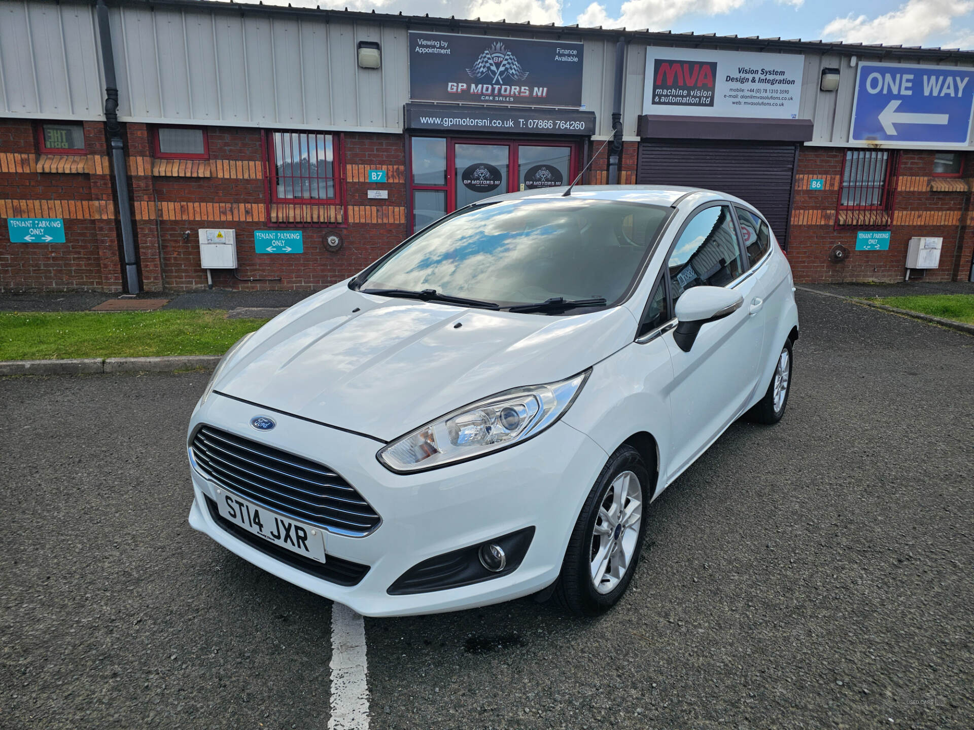 Ford Fiesta HATCHBACK in Down