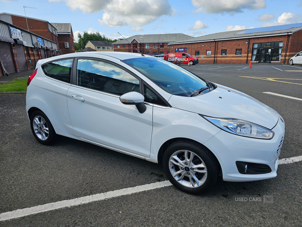 Ford Fiesta HATCHBACK in Down