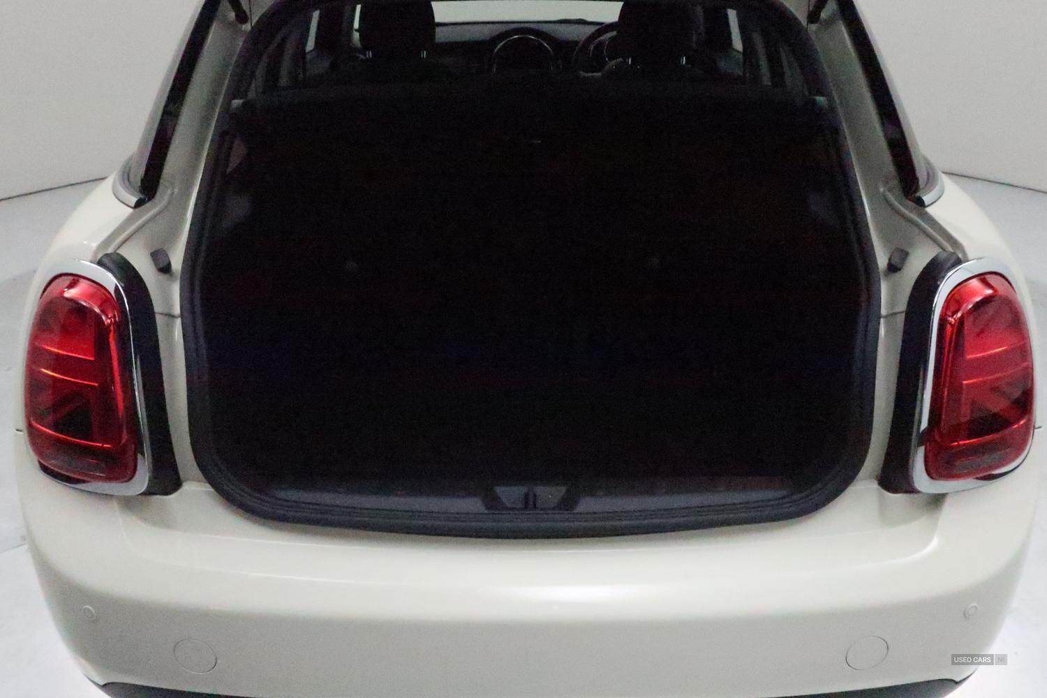 Dec 2019 MINI HATCHBACK 1.5 Cooper Classic II 5dr