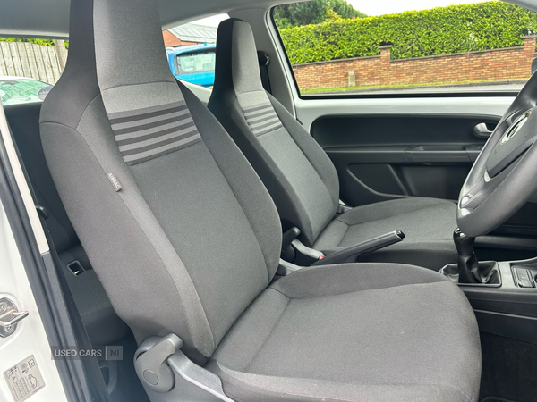 Volkswagen Up HATCHBACK in Down