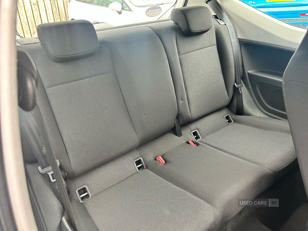 Volkswagen Up HATCHBACK in Down