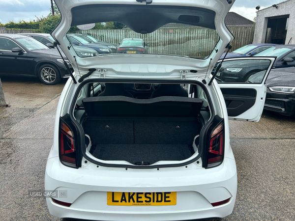 Volkswagen Up HATCHBACK in Down