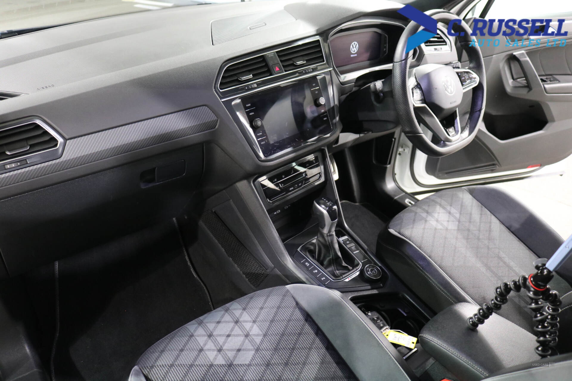 Jan 2022 Volkswagen Tiguan 2.0 TDI 4Motion R-Line 5dr DSG