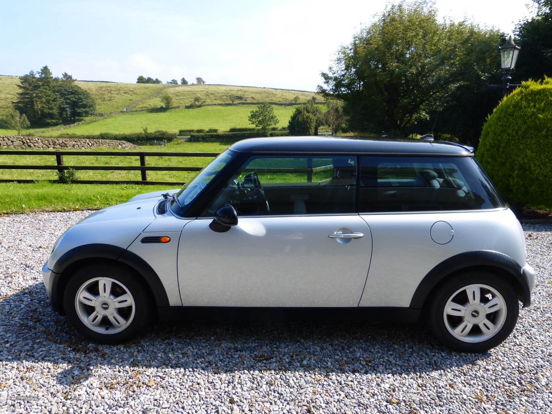 Jan 2006 MINI Hatch 1.6 Cooper 3dr